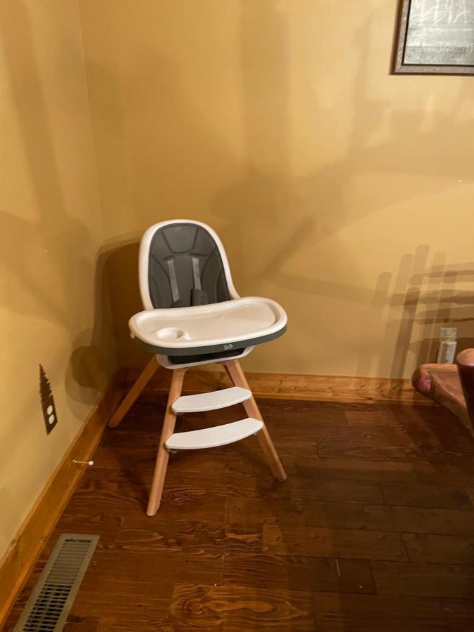 Cozy Creekfront Family Cabin-Pet Friendly -Gamerm-Hot Tub Hiawassee Εξωτερικό φωτογραφία