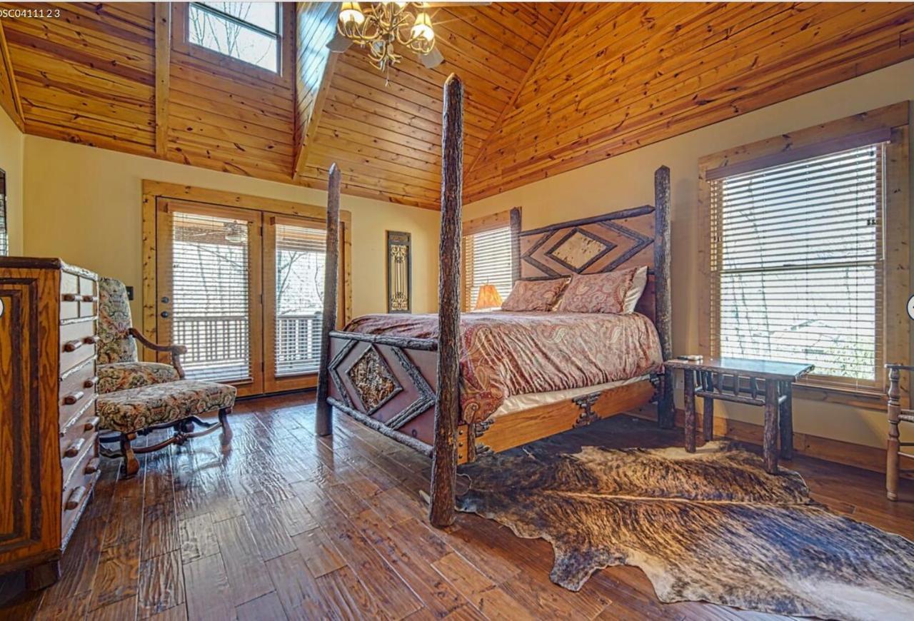 Cozy Creekfront Family Cabin-Pet Friendly -Gamerm-Hot Tub Hiawassee Εξωτερικό φωτογραφία