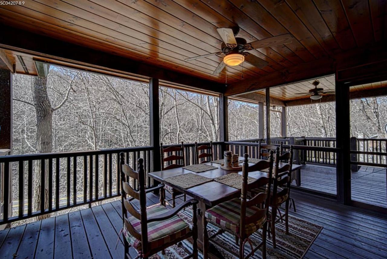 Cozy Creekfront Family Cabin-Pet Friendly -Gamerm-Hot Tub Hiawassee Εξωτερικό φωτογραφία