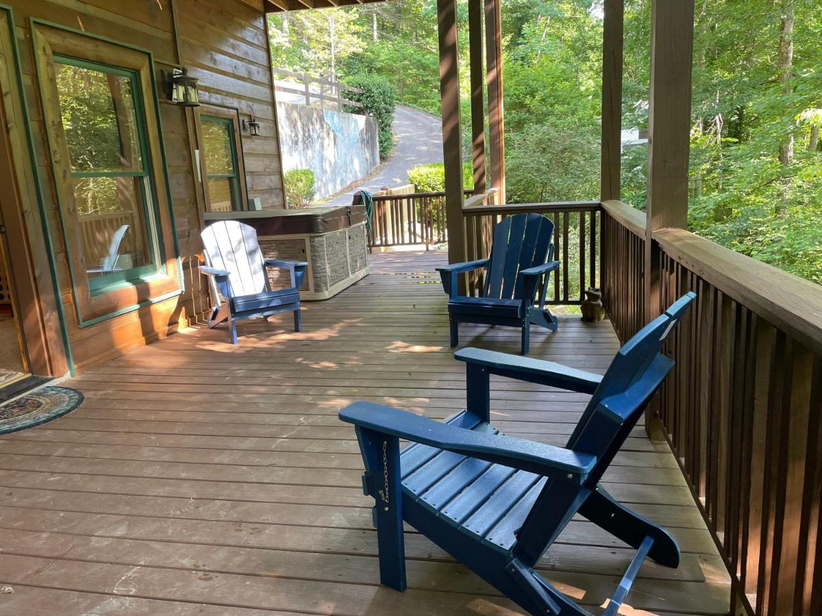 Cozy Creekfront Family Cabin-Pet Friendly -Gamerm-Hot Tub Hiawassee Εξωτερικό φωτογραφία
